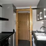 Pis en venda, per estrenar a Gironella,el Berguedà: 2 habitacions, bany, balcó, amb plaça d'aparcament-Buscallà Immobiliària: cuina porta-vp148