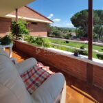 xalet casa en urbanització al Berguedà-porxo vistes-Buscalla Immobiliària-185vc