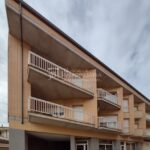 amb terrassa i aparcament al Berguedà-façana3-Buscallà Immobiliària-186vp