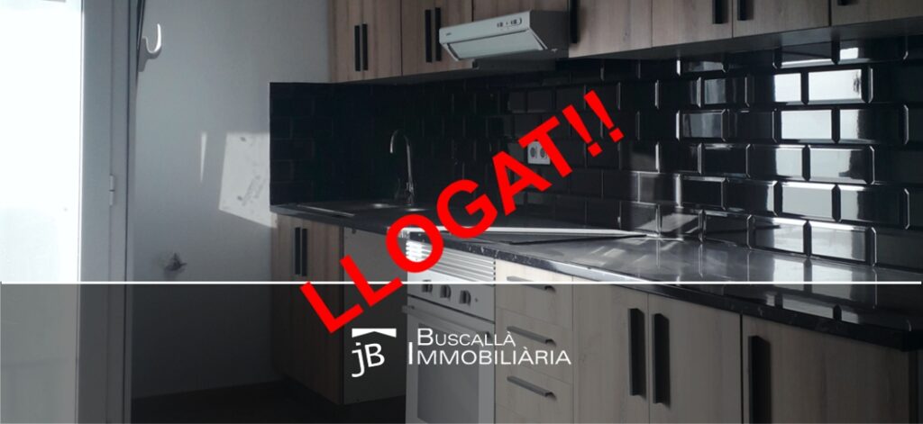 Lloguer pis reformat centre gironella-cuina- Buscallà Immobiliària al Berguedà-201lp