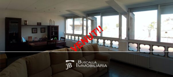 Casa unifamiliar en venda a Gironella-finestral menjador vistes-Immobles al Berguedà-205vc