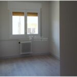 Gironella- pis reformat molt lluminós-habitació- Buscallà al Berguedà-105lp