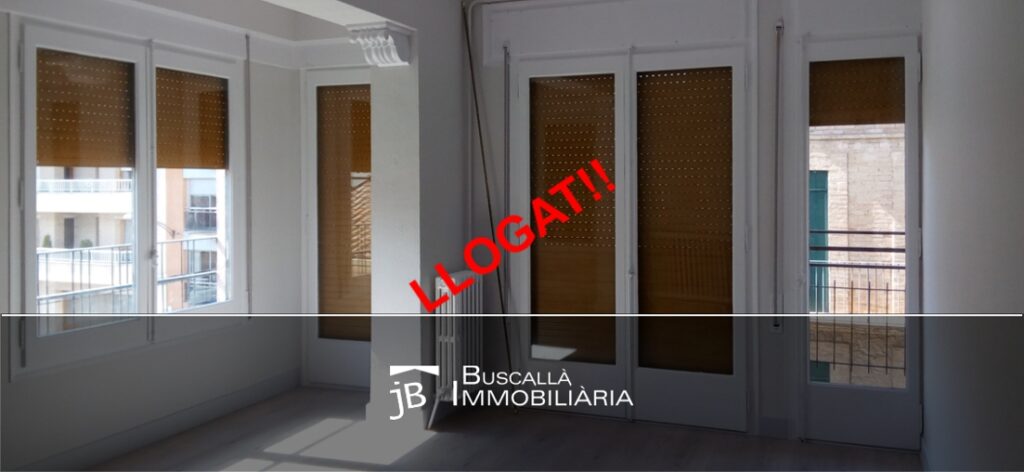 Gironella- pis reformat molt lluminós-menjador-sala-Buscallà al Berguedà-105lp