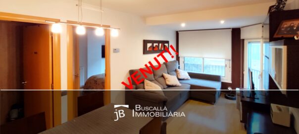 Venda pis reformat a Gironella-menjador-estar balcó-Buscalla Immobiliaria al Berguedà-vp174