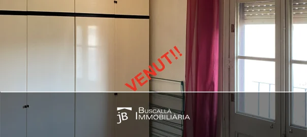 Venda immoble per reformar al Berguedà-balcó armari-Buscallà Immobiliària-250vp