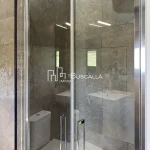 Venda immoble-dutxa-Buscallà immobiliària al Berguedà-252vc