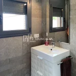 Oportunita única: casa sostenible amb vistes-lavabo-Buscallà immobiliària al Berguedà-252vc