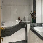 Pis per llogar a Gironella, bany, Buscallà, Berguedà