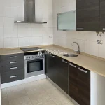 Planta baixa per llogar a Gironella, cuina, Berguedà, Buscallà