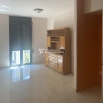 Pis pràctic de lloguer a Gironella, sala, armari, Buscallà, Berguedà